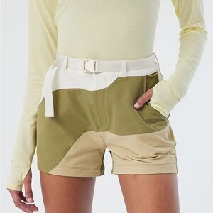 OUTDOOR VOICES “RecTrek 3” Color Block “ size XL